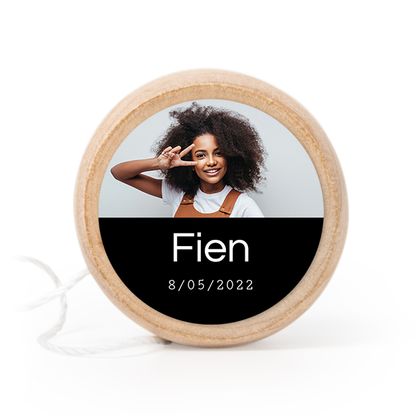 Yoyos With Sticker - set of 12 Yoyos With Sticker - set of 12