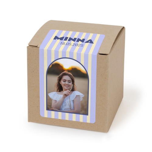 Ruskea paperirasia suorakulmion muotoisella tarralla - 24 kpl Ruskea paperirasia suorakulmion muotoisella tarralla - 24 kpl