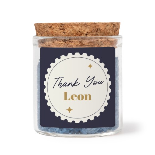 Bokaaltjes met vierkante stickers en blauw badzout (set van 12) Bokaaltjes met vierkante stickers en blauw badzout (set van 12)