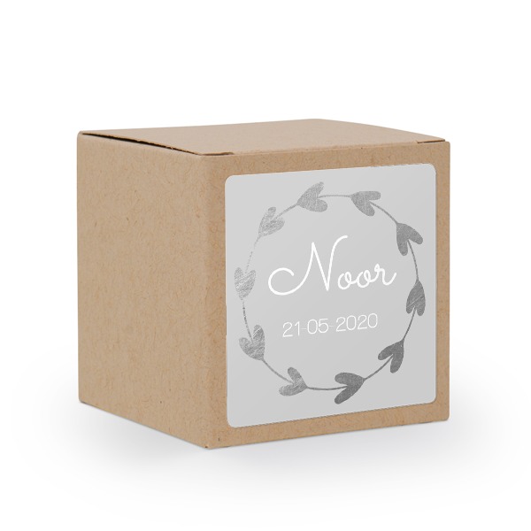 Partybox Braunes Kraftpapier mit Sticker quadratisch - 24 Stk.