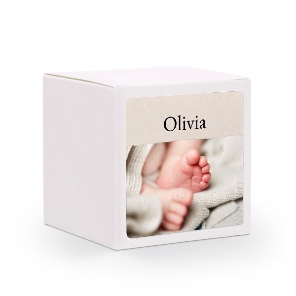 Presentask vit med kvadratiskt klistermÀrke - 24 st Presentask vit med kvadratiskt klistermÀrke - 24 st