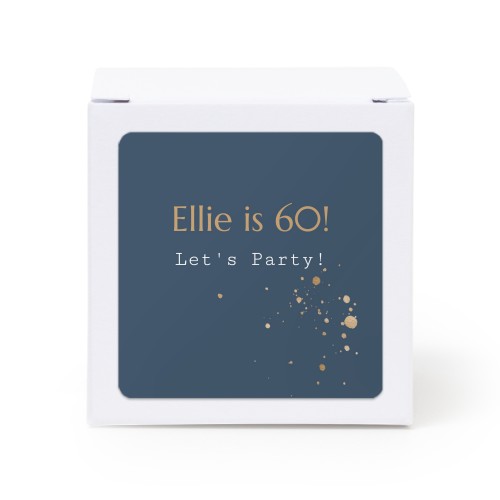 Gaveæske hvid med kvadratisk klistermærke - 24 stk