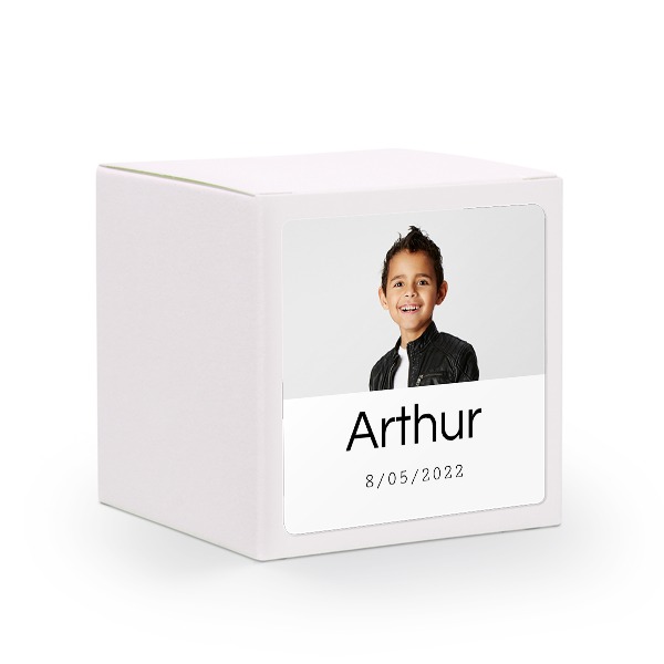 Paper box white square sticker - set of 24 Paper box white square sticker - set of 24