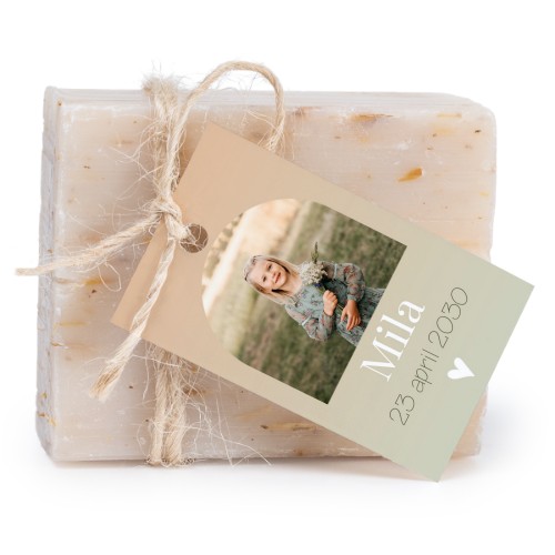 Set mit 6 Seifen mit rechteckigen Etiketten