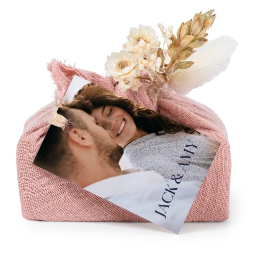 Lot de 6 savons avec emballage en coton rose et étiquettes rectangulaires