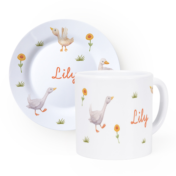 Childrens tableware set Childrens tableware set