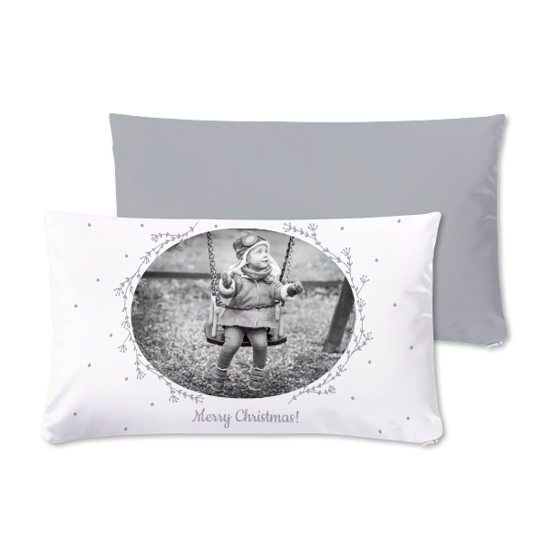 Polyester kussensloop met vulling liggend voor- en achterkant Polyester kussensloop met vulling liggend voor- en achterkant