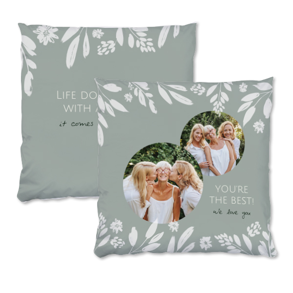 Pudebetræk i polyester og pude, Kvadratisk L med tryk på for- og bagside Pudebetræk i polyester og pude, Kvadratisk L med tryk på for- og bagside