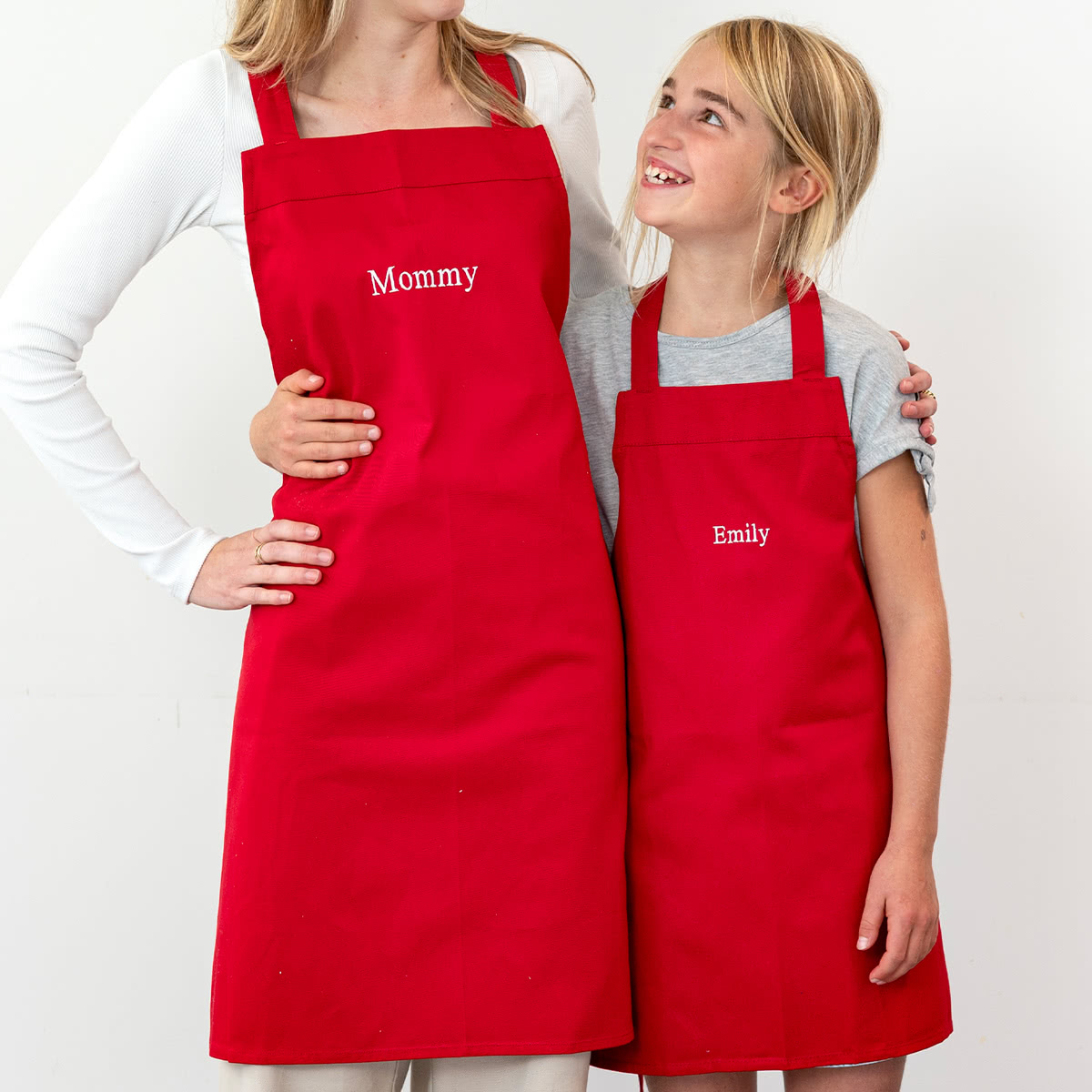 smartphoto Forklædesæt til forældre med rødt broderi