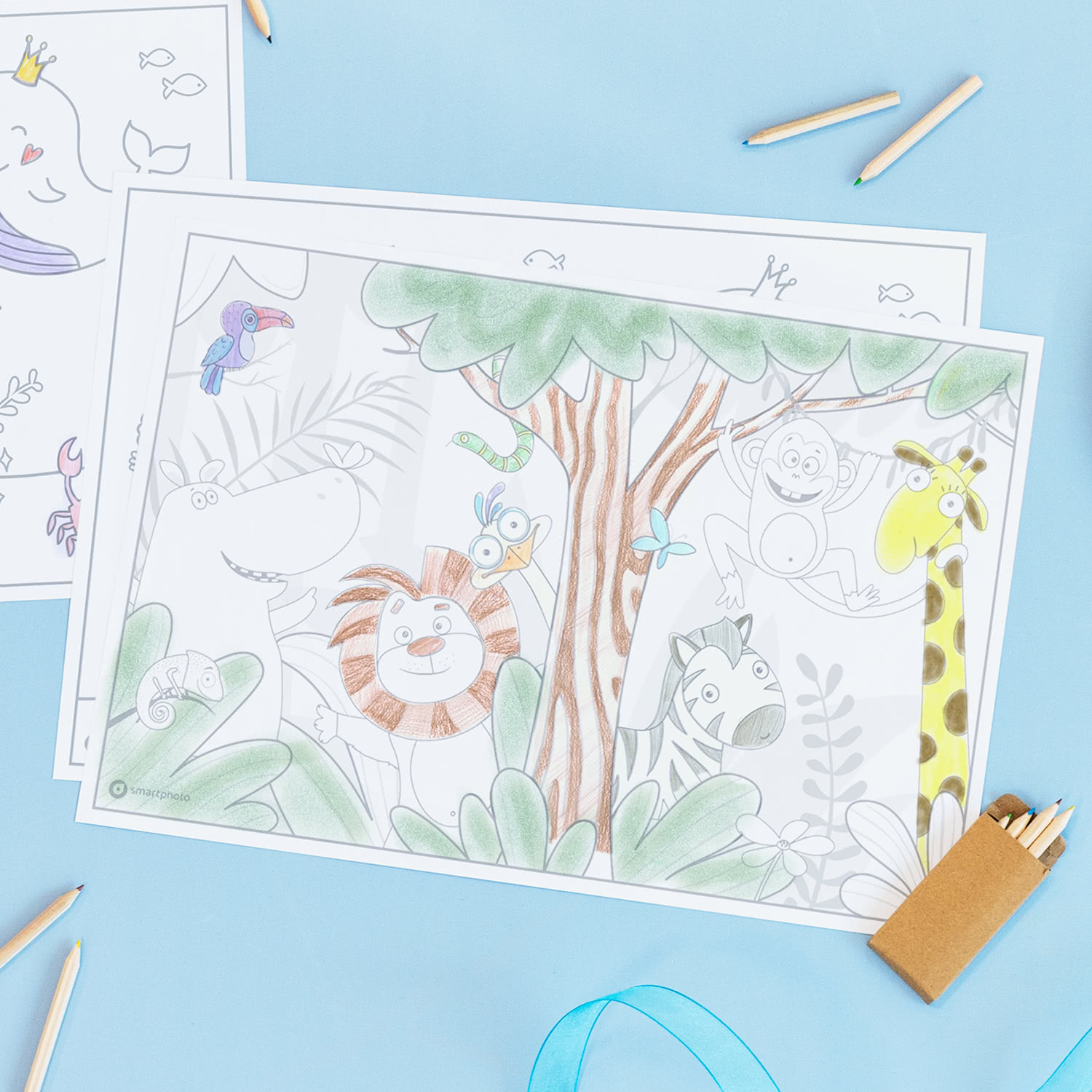 smartphoto Sæt med dækkeservietter af papir - fødselsdagspynt