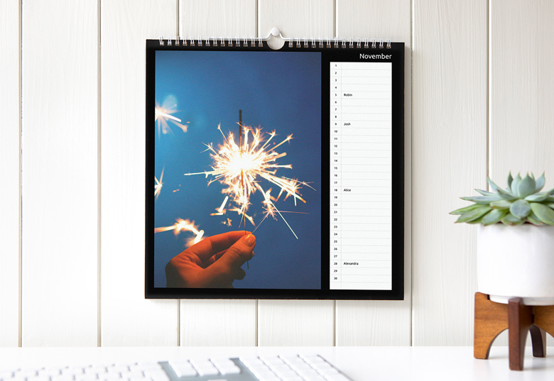 Personalise your Birthday Calendar with your photos