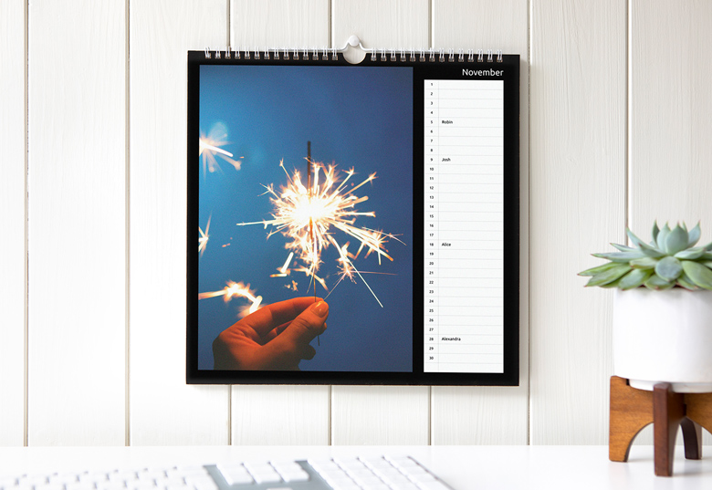 Geburtstagskalender Mit Eigenen Fotos Bei Smartphoto Gestalten