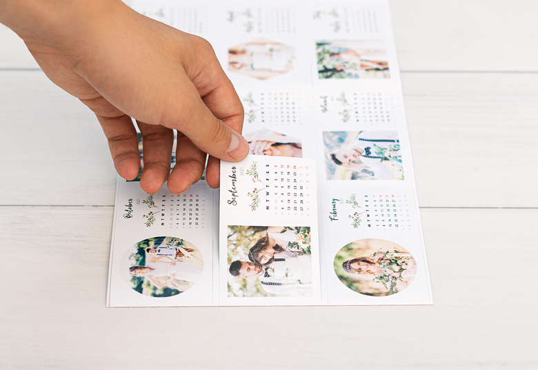 Calendrier magnétique pour frigo - 12 magnets à créer avec vos photos 