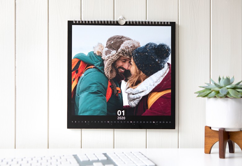 Design din vægkalender med dine bedste billeder