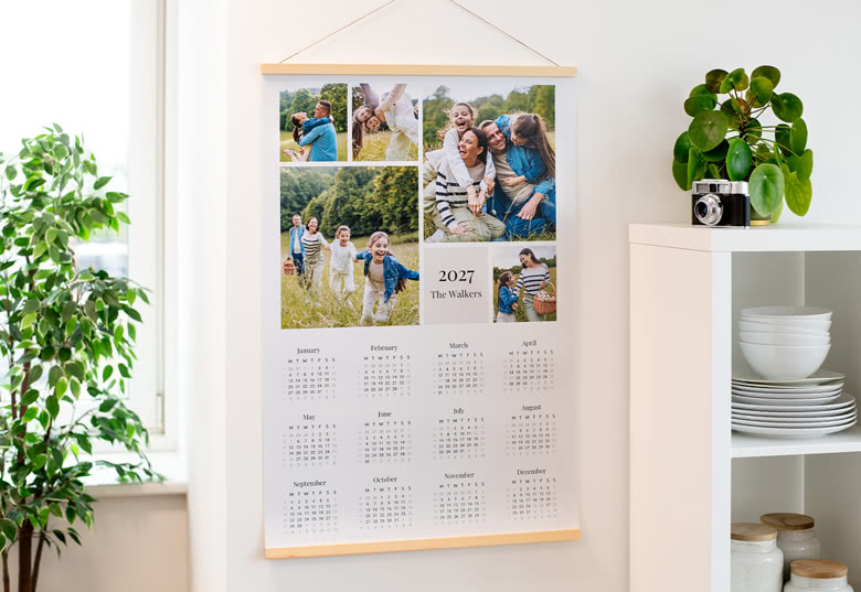 Poster calendar with Magnetic hanger