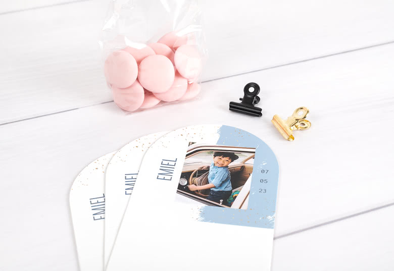 Candy bag with rounded photo-wrapping
