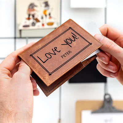 Créez votre porte-cartes en cuir