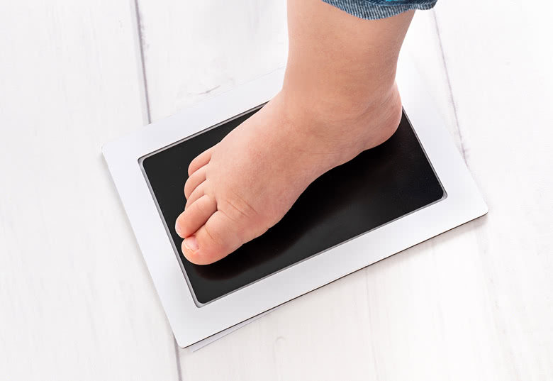 Photo frame with foot & hand print