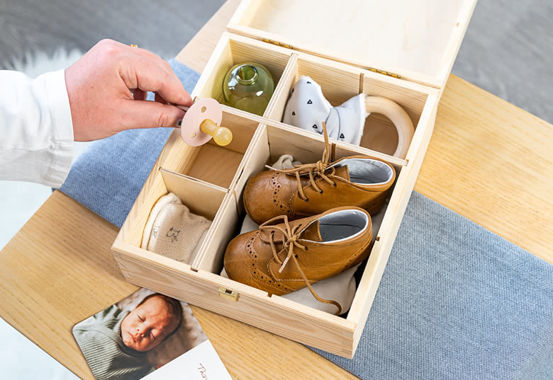 Boîte à souvenir en bois