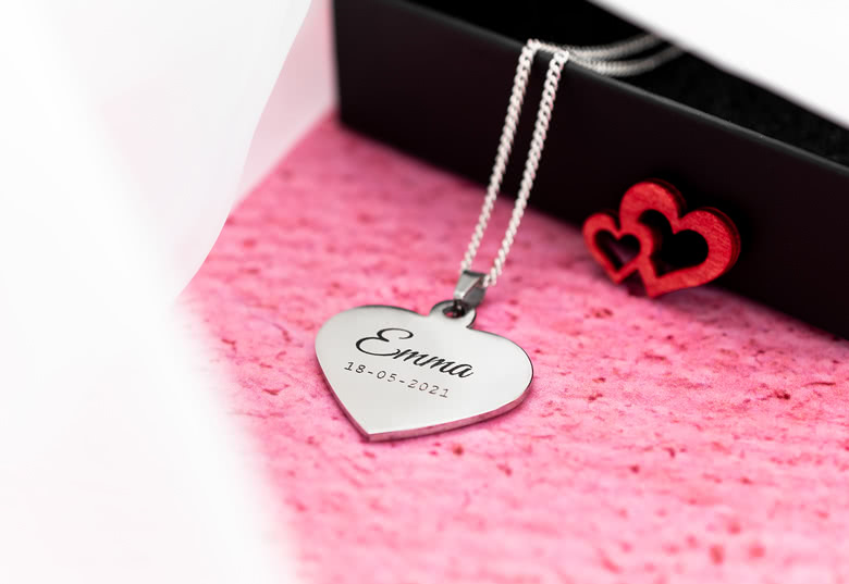 Personal heart photo deals necklace