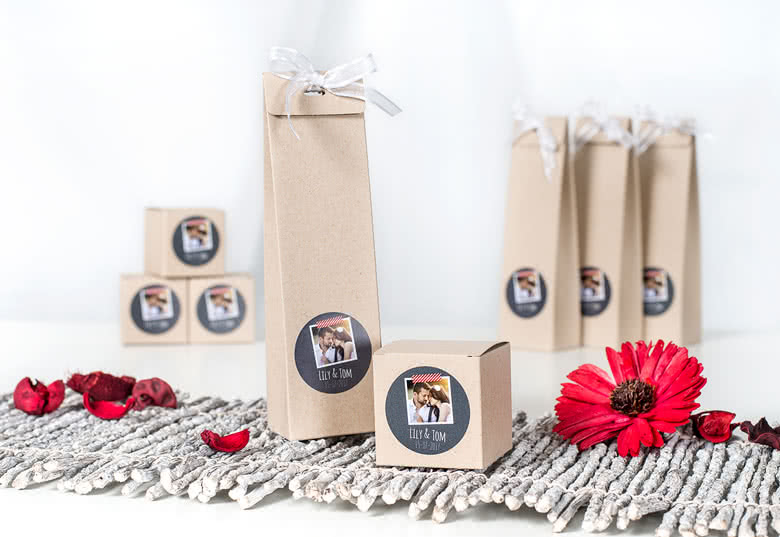 Party favours set with photo from smartphoto