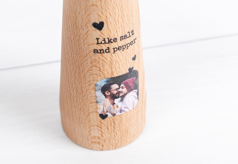 Personalised pepper and salt mills