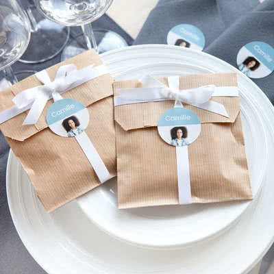 Create Gift wrapping stickers