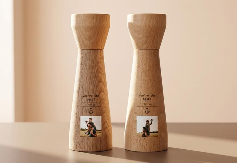 Personalised pepper and salt mills