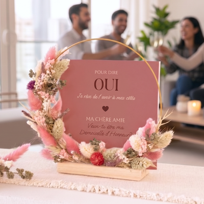Porte-carte en bois avec fleurs séchées