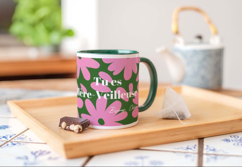 Mug coloré fête des Mères fleurs - Tu es Mère Veilleuse