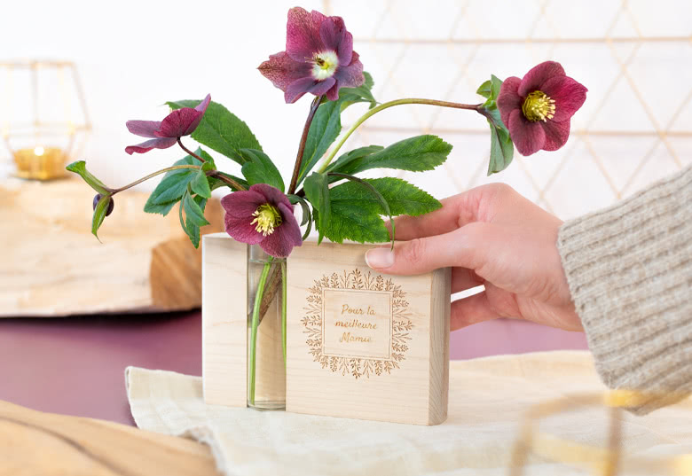 Vase en bois et verre personnalisé pour la fête des grands-mères - smartphoto