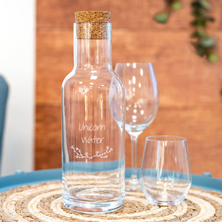 Glasflasche mit Korken