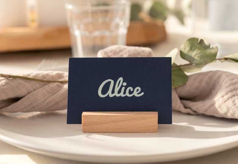 Rippijuhlien kattaus ja koristelu