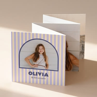 Fold out photo card