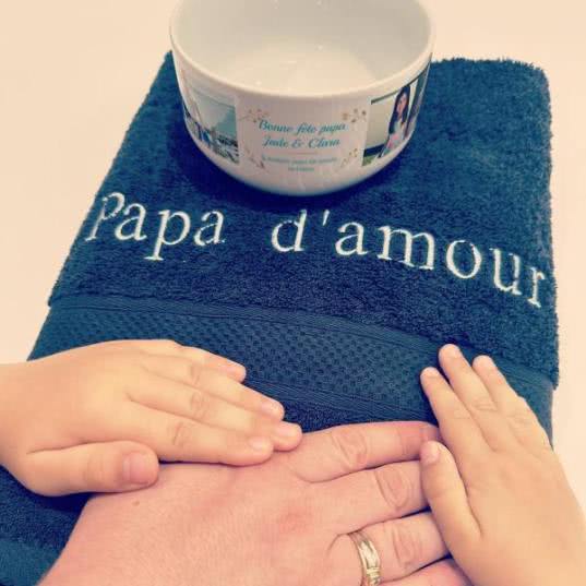 Serviette de bain brodée @girly.mom.of.girls