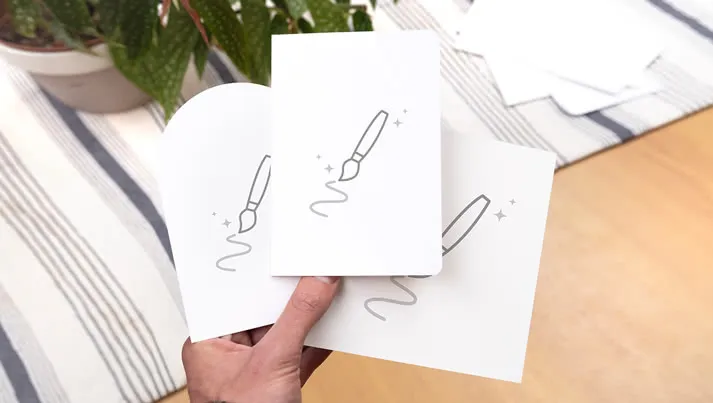 Alles, was Sie brauchen, um Ihr eigenes Design auf unsere Karten, Fotobücher und Geschenke zu bringen.